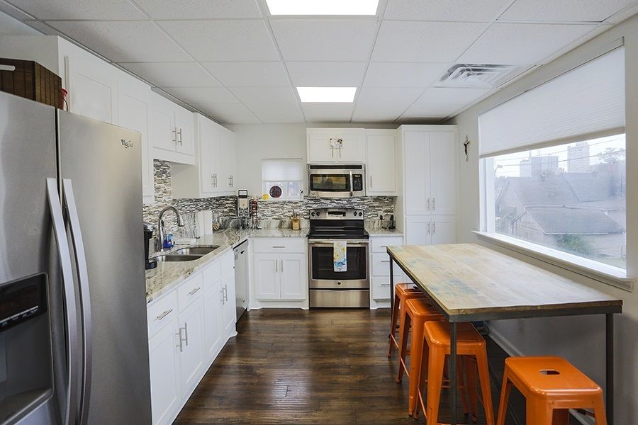 Multi-use Downtown Little Rock Office/Gallery/Residence: 909 North St, Little Rock, AR 72201